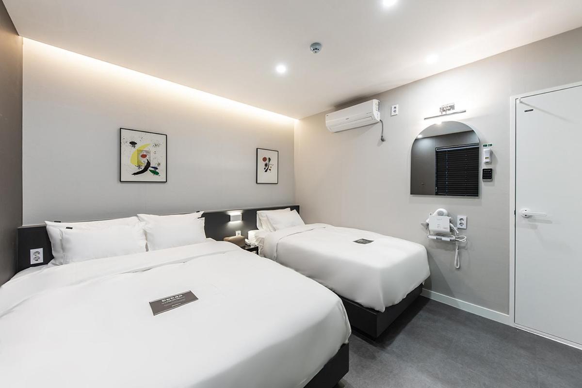 Hotel Yam_Pohang Munduck Екстериор снимка